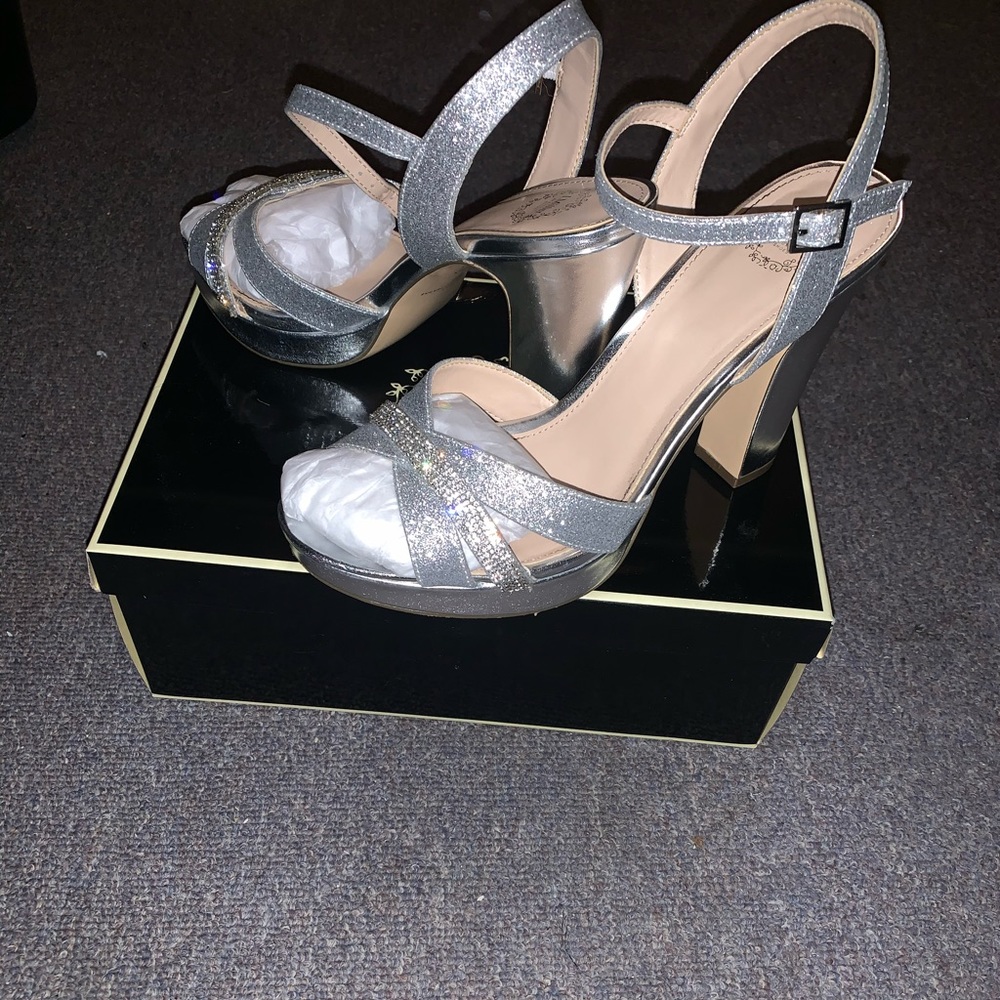 I. Miller Open-Toed Heels